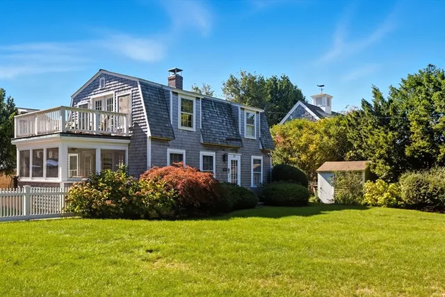 $3,950 | 11 Friendship Lane, Duxbury, MA 02332