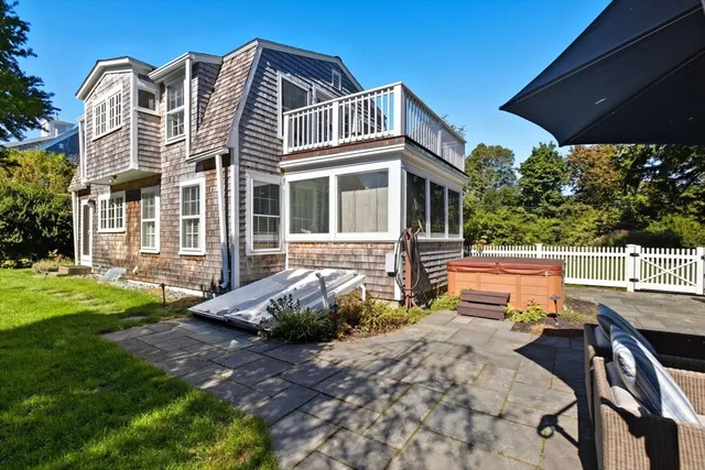 $3,950 | 11 Friendship Lane, Duxbury, MA 02332