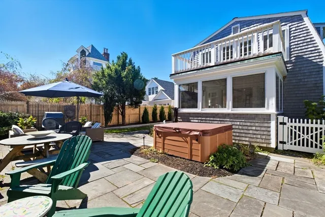 $3,950 | 11 Friendship Lane, Duxbury, MA 02332