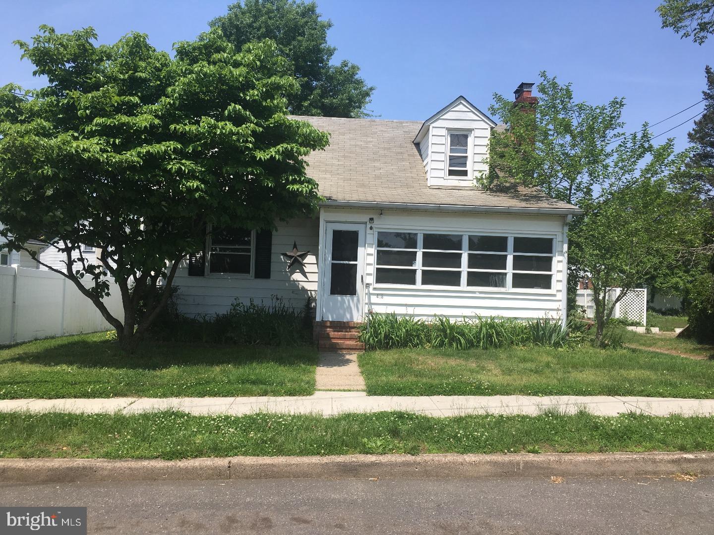 415 Pine Street Florence, NJ 08518 - Photo 1 of 14 Exterior Front