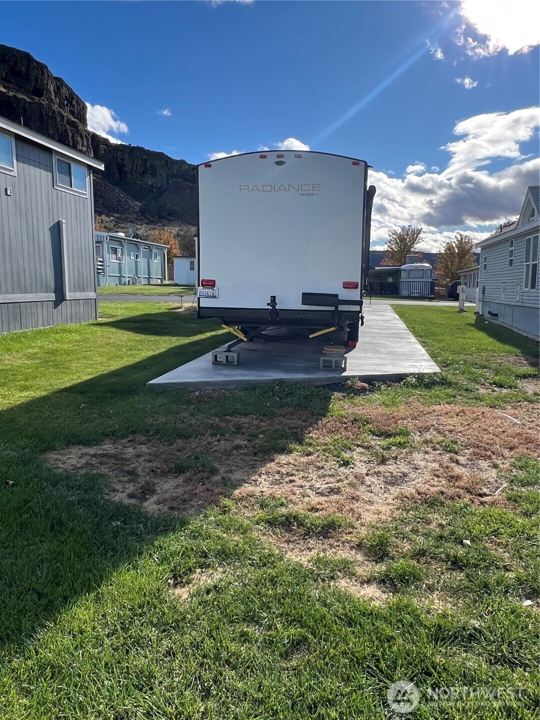 31465 Moore Road Northeast, Unit 616 Coulee City, WA 99115 - Photo 10 of 19 a view of a house with entertaining space
