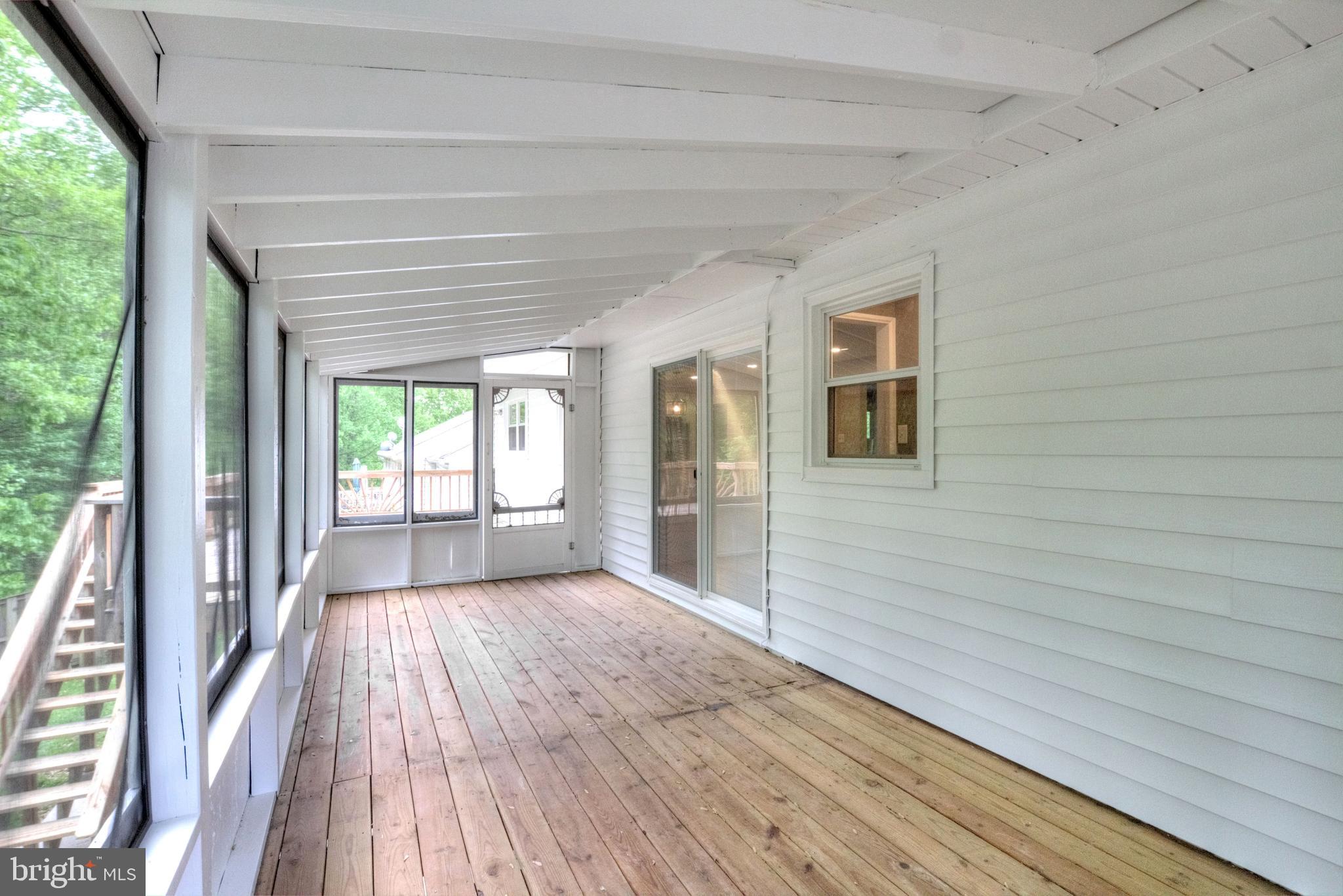 8105 West Point Drive Springfield, VA 22153 - Photo 12 of 32 Porch