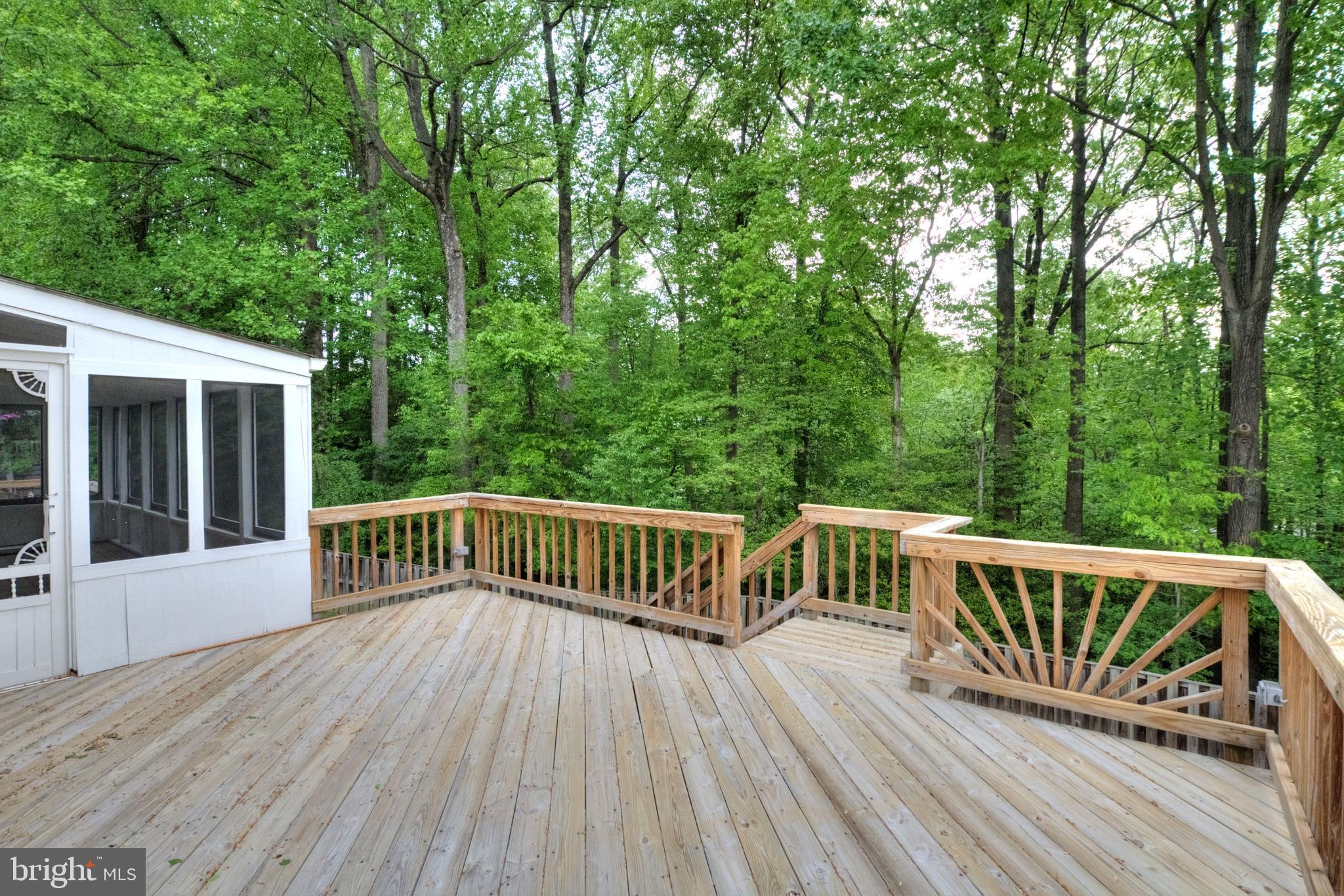 8105 West Point Drive Springfield, VA 22153 - Photo 14 of 32 Porch