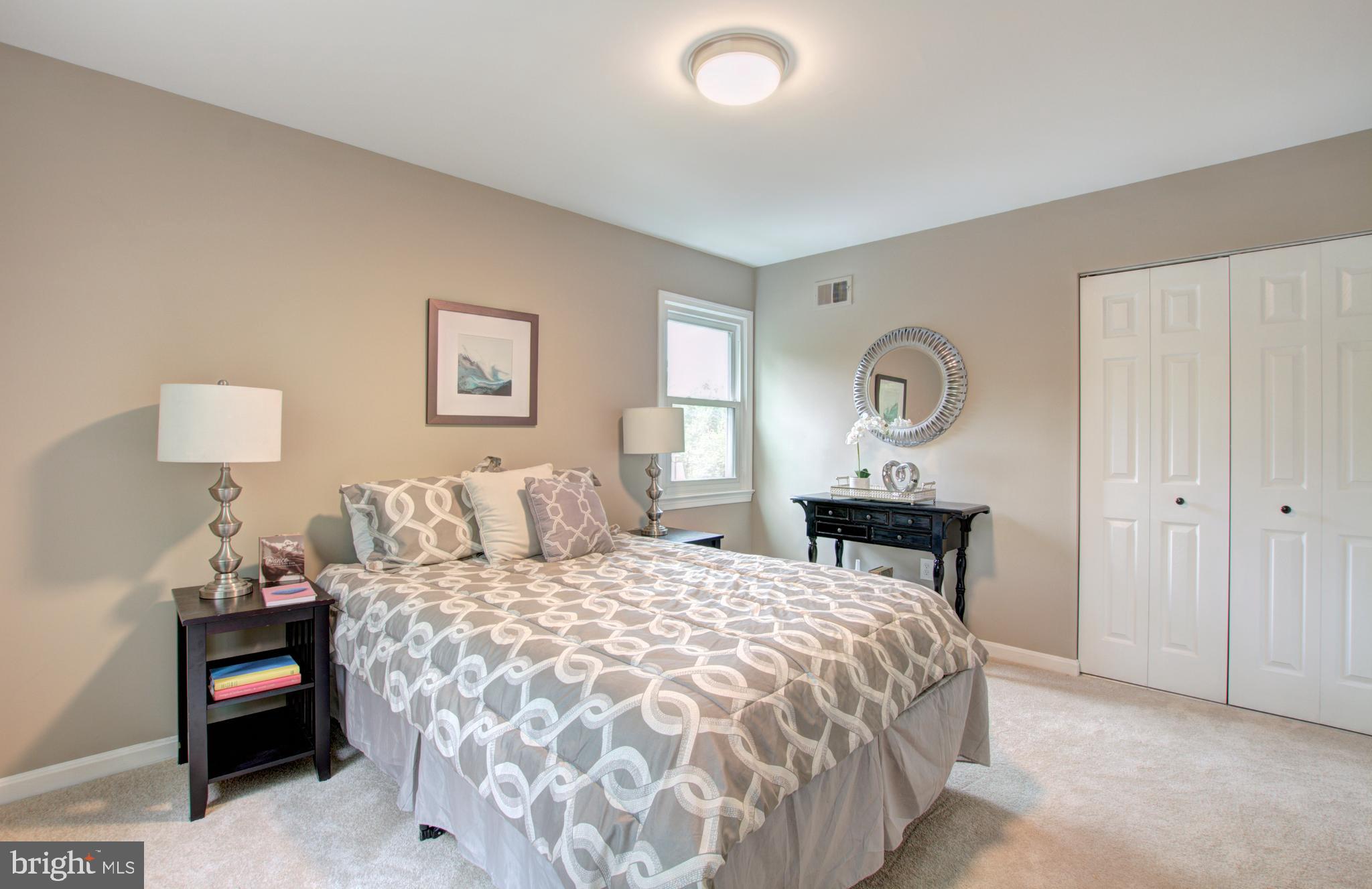 8105 West Point Drive Springfield, VA 22153 - Photo 16 of 32 Master Bedroom
