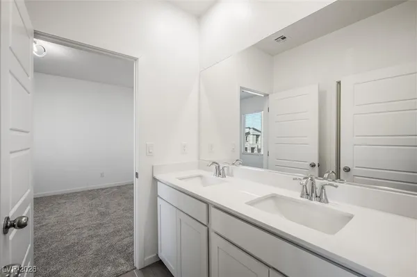 $2,900 | 8327 Aurora Rdg Avenue, Las Vegas, NV 89147