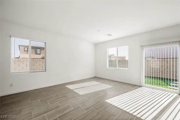 $2,900 | 8327 Aurora Rdg Avenue, Las Vegas, NV 89147