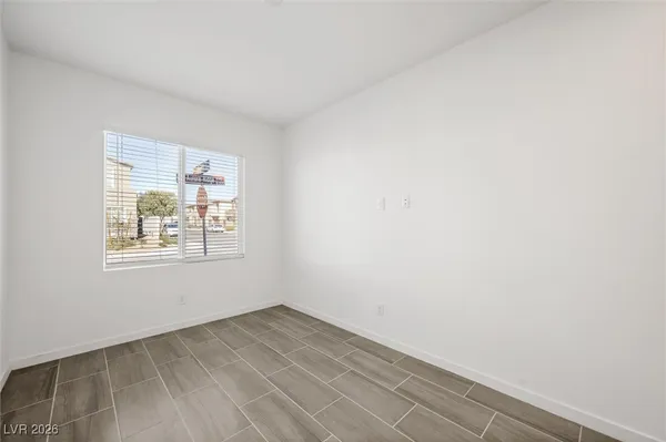 $2,900 | 8327 Aurora Rdg Avenue, Las Vegas, NV 89147