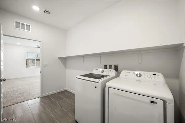 $2,900 | 8327 Aurora Rdg Avenue, Las Vegas, NV 89147