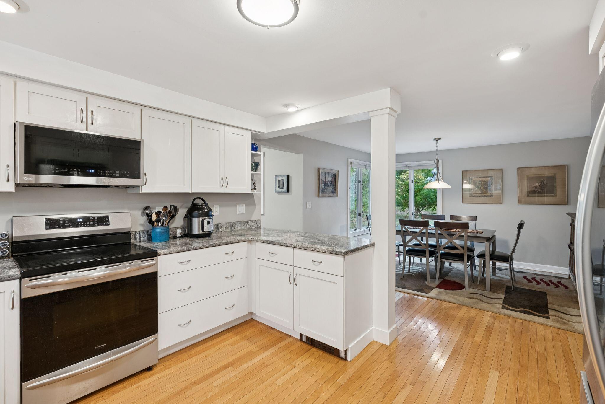 4 Sandy Beach Road Freeport, ME 04032 - Photo 16 of 59 54_DSC01473