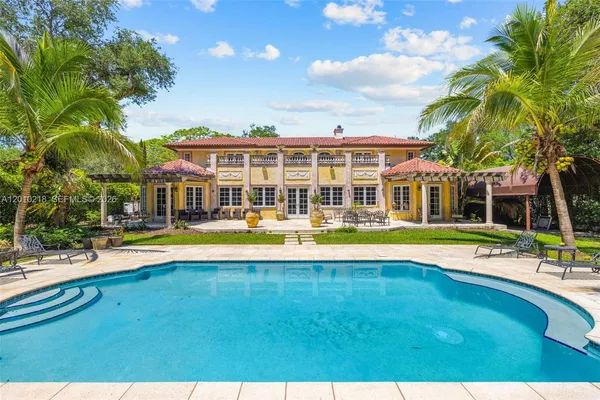 $22,000 | 6905 Southwest 75th Avenue, Miami, FL 33143