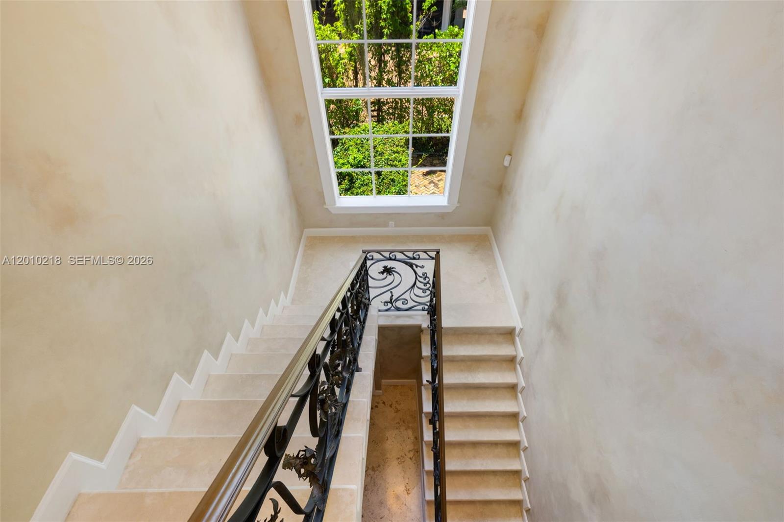 6905 Southwest 75th Avenue Miami, FL 33143 - Photo 41 of 85 a view of entryway