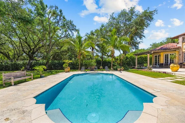 $22,000 | 6905 Southwest 75th Avenue, Miami, FL 33143