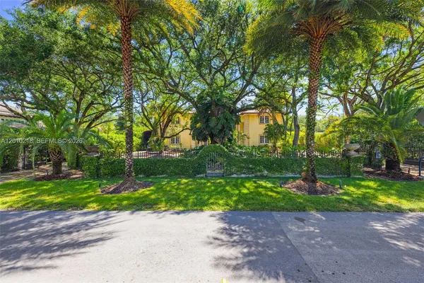$22,000 | 6905 Southwest 75th Avenue, Miami, FL 33143