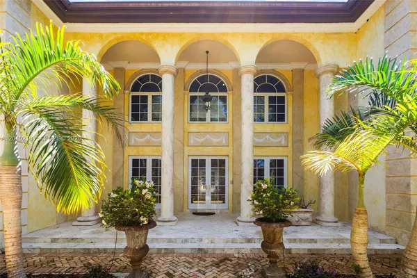 $22,000 | 6905 Southwest 75th Avenue, Miami, FL 33143