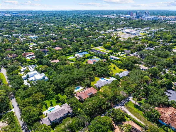 $22,000 | 6905 Southwest 75th Avenue, Miami, FL 33143