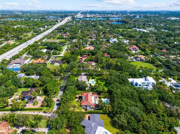 $22,000 | 6905 Southwest 75th Avenue, Miami, FL 33143