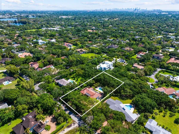 $22,000 | 6905 Southwest 75th Avenue, Miami, FL 33143