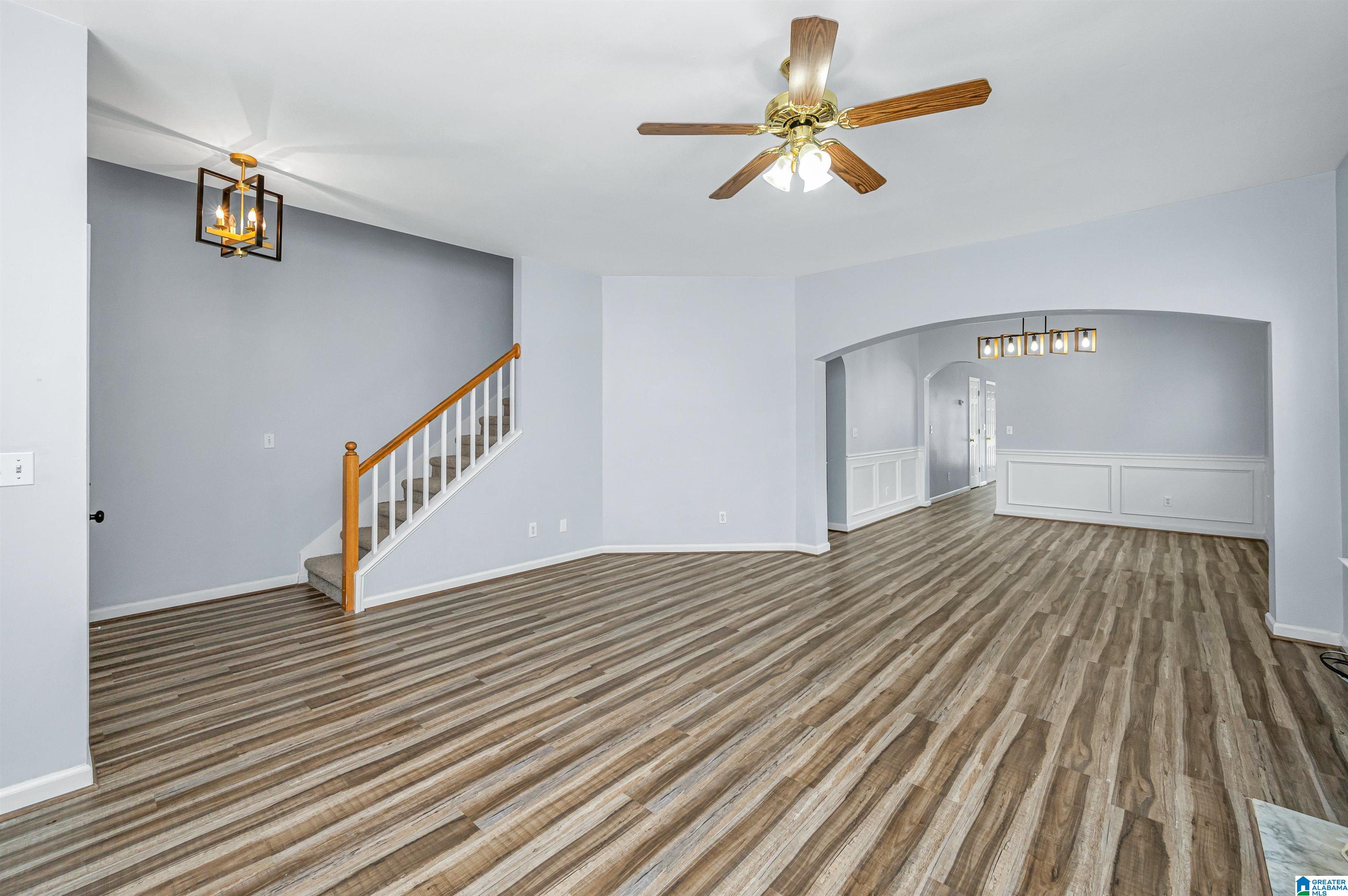 136 Blue Spring Place Alabaster, AL 35007 - Photo 7 of 41 Gallery Image 7