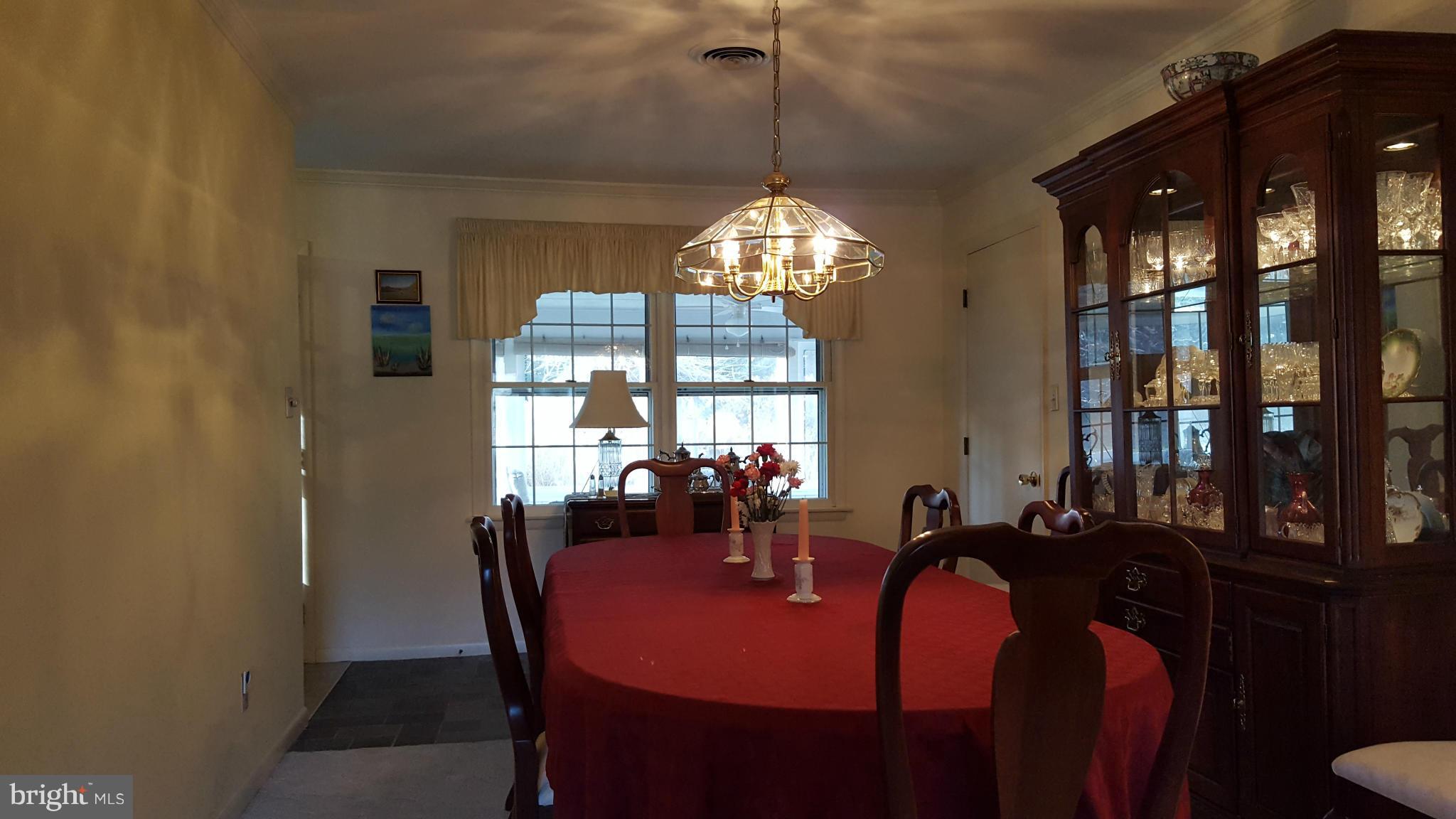 19640 Spring Creek Road Hagerstown, MD 21742 - Photo 6 of 30 Dining Room