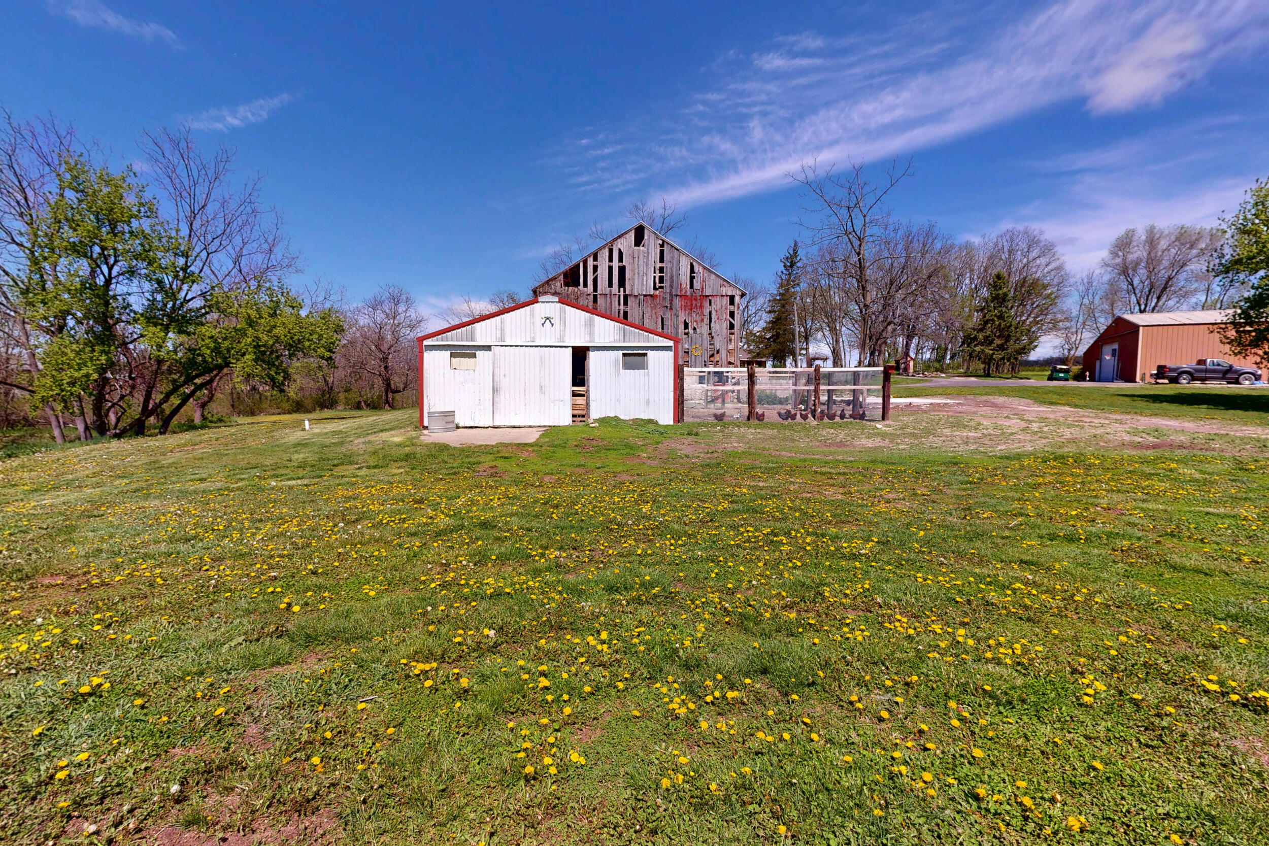N2312 County Road Fort Atkinson, WI 53538 - Photo 35 of 46 Outbuildings - View 1
