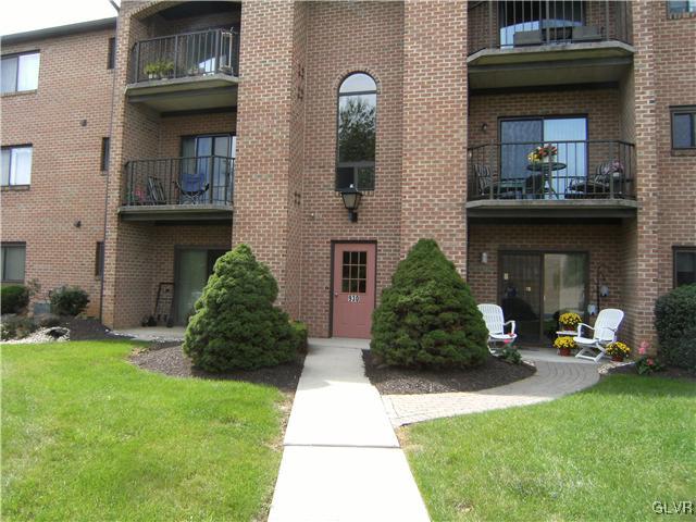 930 Cold Spring Road Allentown, PA 18103 - Photo 1 of 20 Gallery Image 1