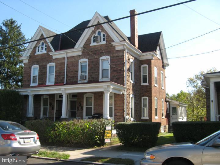312 Bridge Street Spring City, PA 19475 - Photo 1 of 4 Gallery Image 1