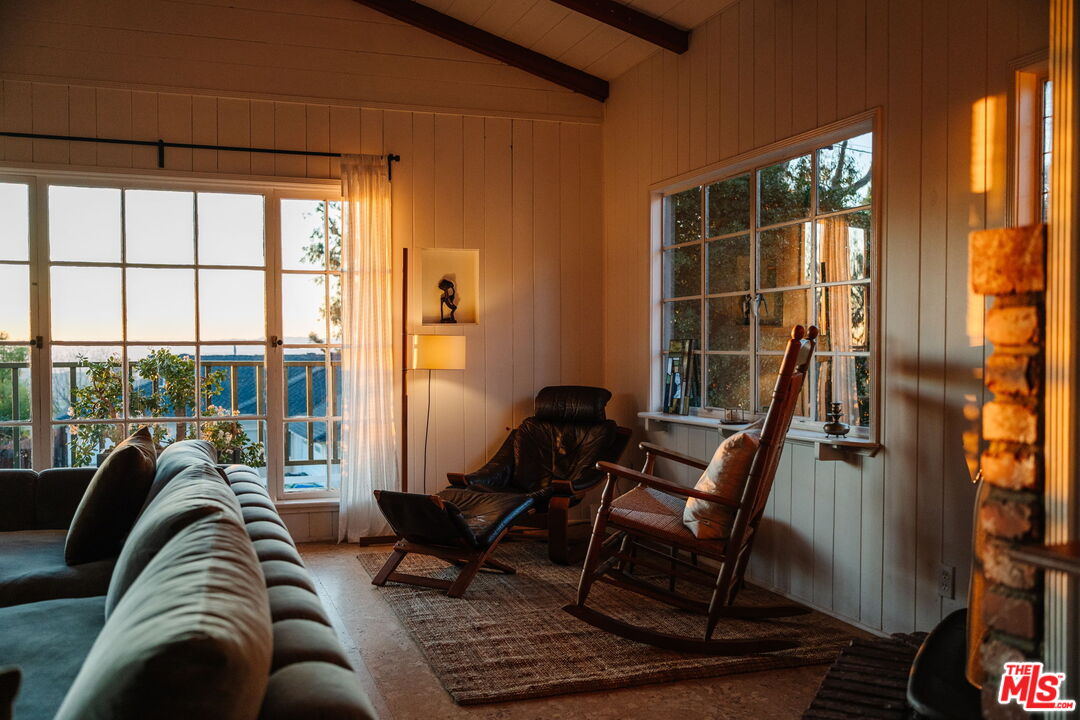 10514 Silverton Avenue Tujunga, CA 91042 - Photo 43 of 49