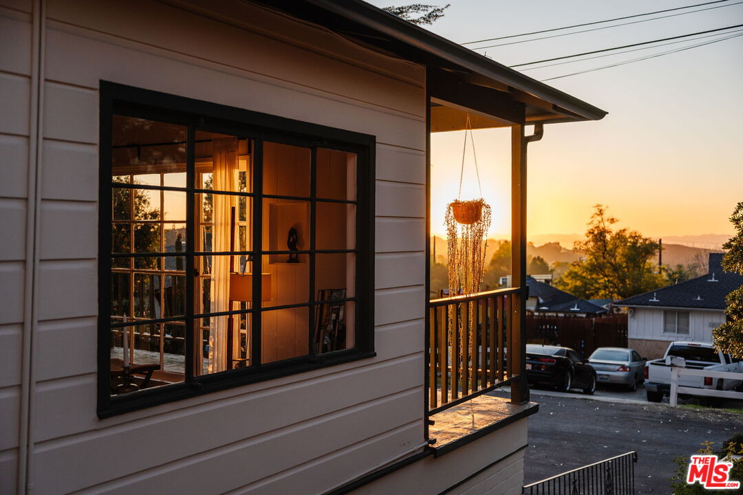 10514 Silverton Avenue Tujunga, CA 91042 - Photo 47 of 49