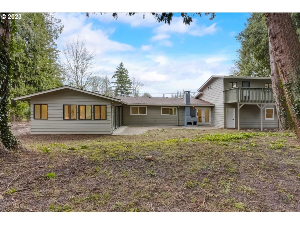 2017 Southwest Mossy Brae Road West Linn, OR 97068 - Photo 35 of 44 Gallery Image 35