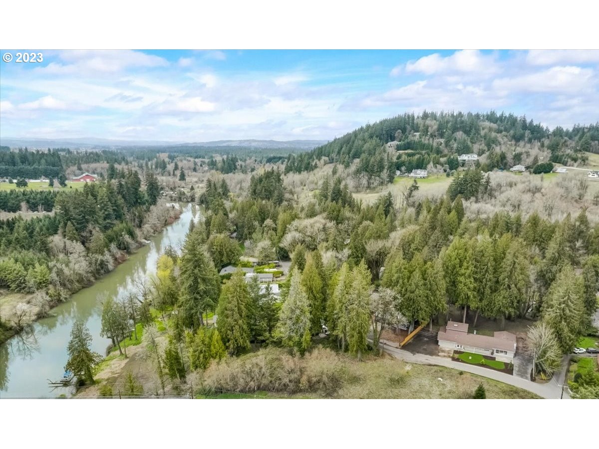 2017 Southwest Mossy Brae Road West Linn, OR 97068 - Photo 41 of 44 Gallery Image 41