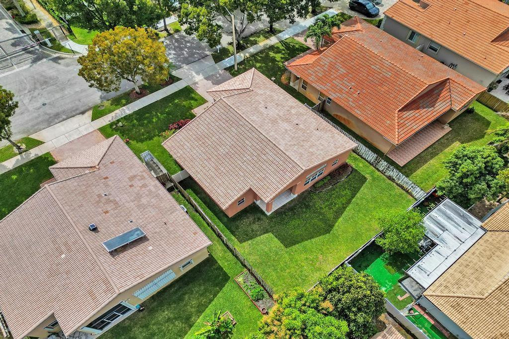 13175 Southwest 24th Street Miramar, FL 33027 - Photo 3 of 66 Aerial view of backyard.