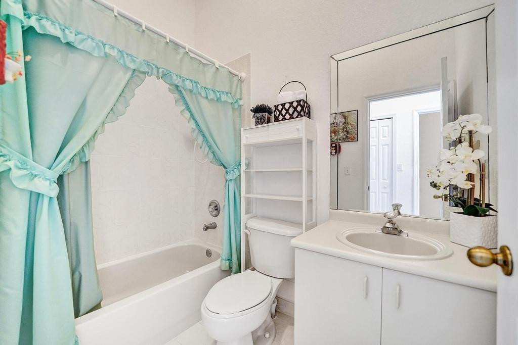 13175 Southwest 24th Street Miramar, FL 33027 - Photo 33 of 66 2nd bathroom