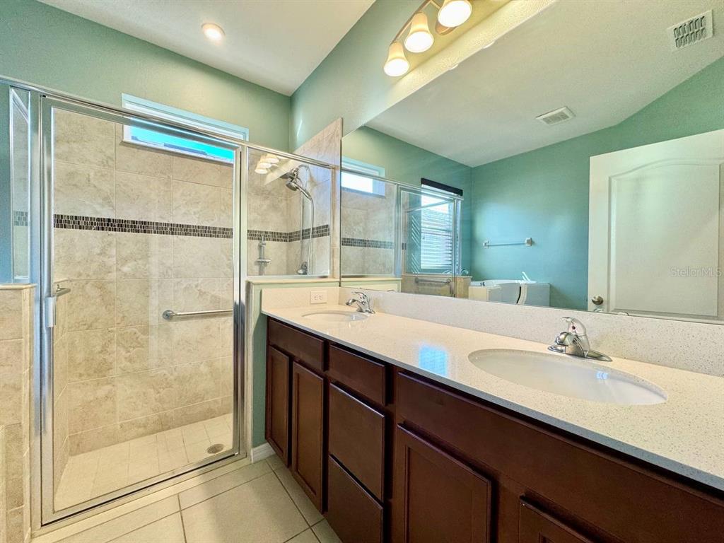 14138 Poke Ridge Drive Riverview, FL 33579 - Photo 18 of 38