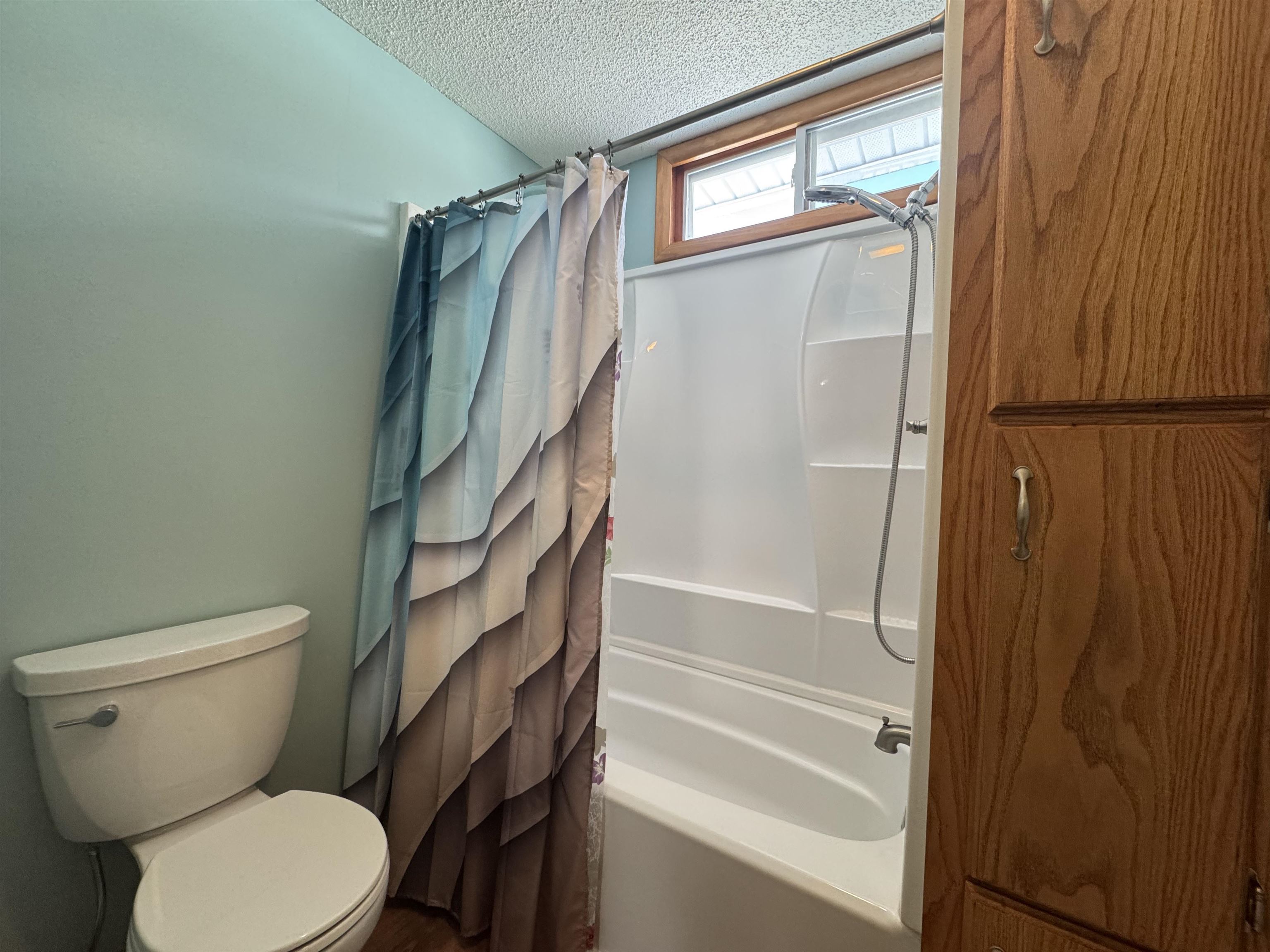 1758 East Road Bennington, VT 05201 - Photo 17 of 33