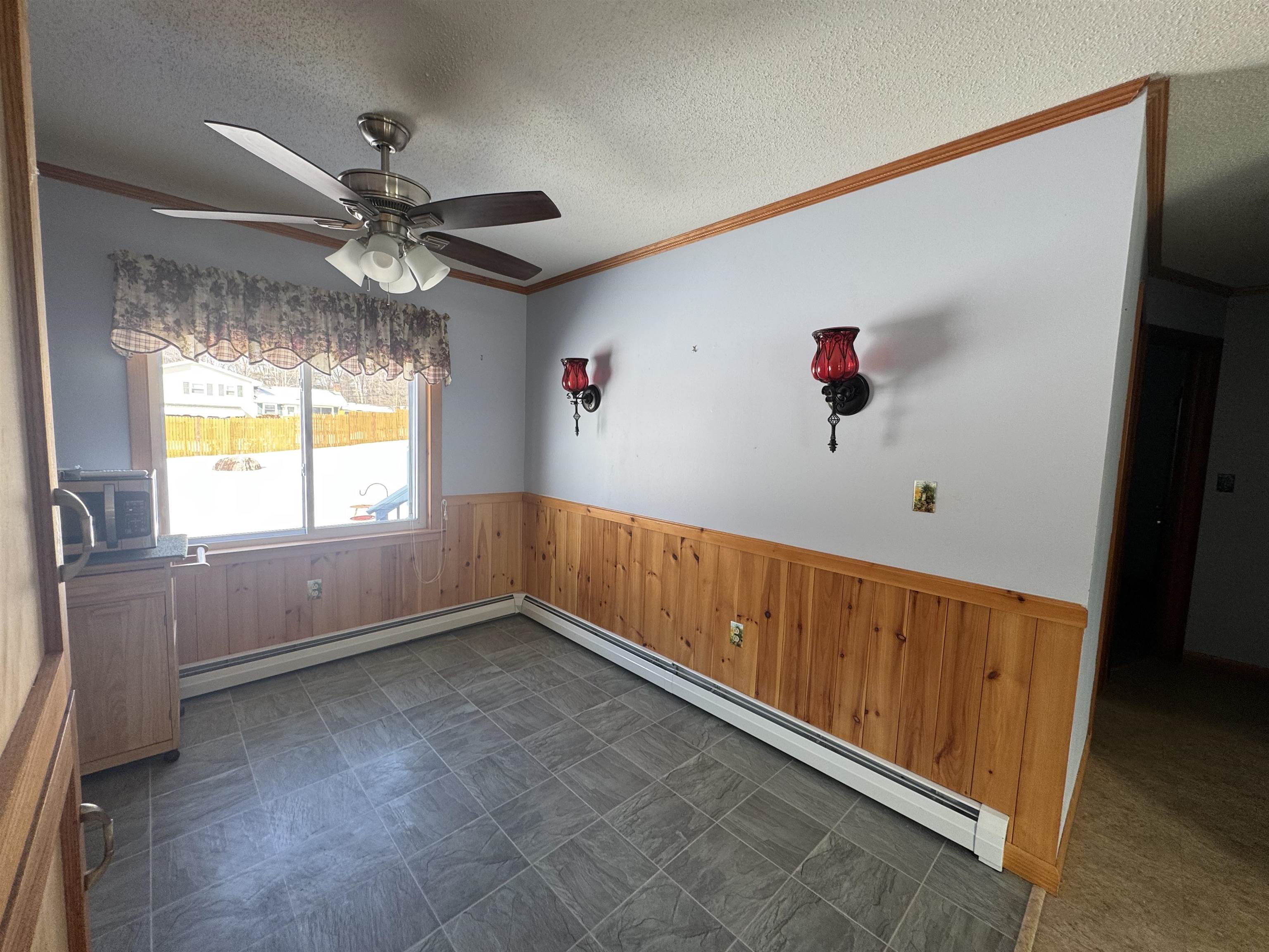 1758 East Road Bennington, VT 05201 - Photo 10 of 33