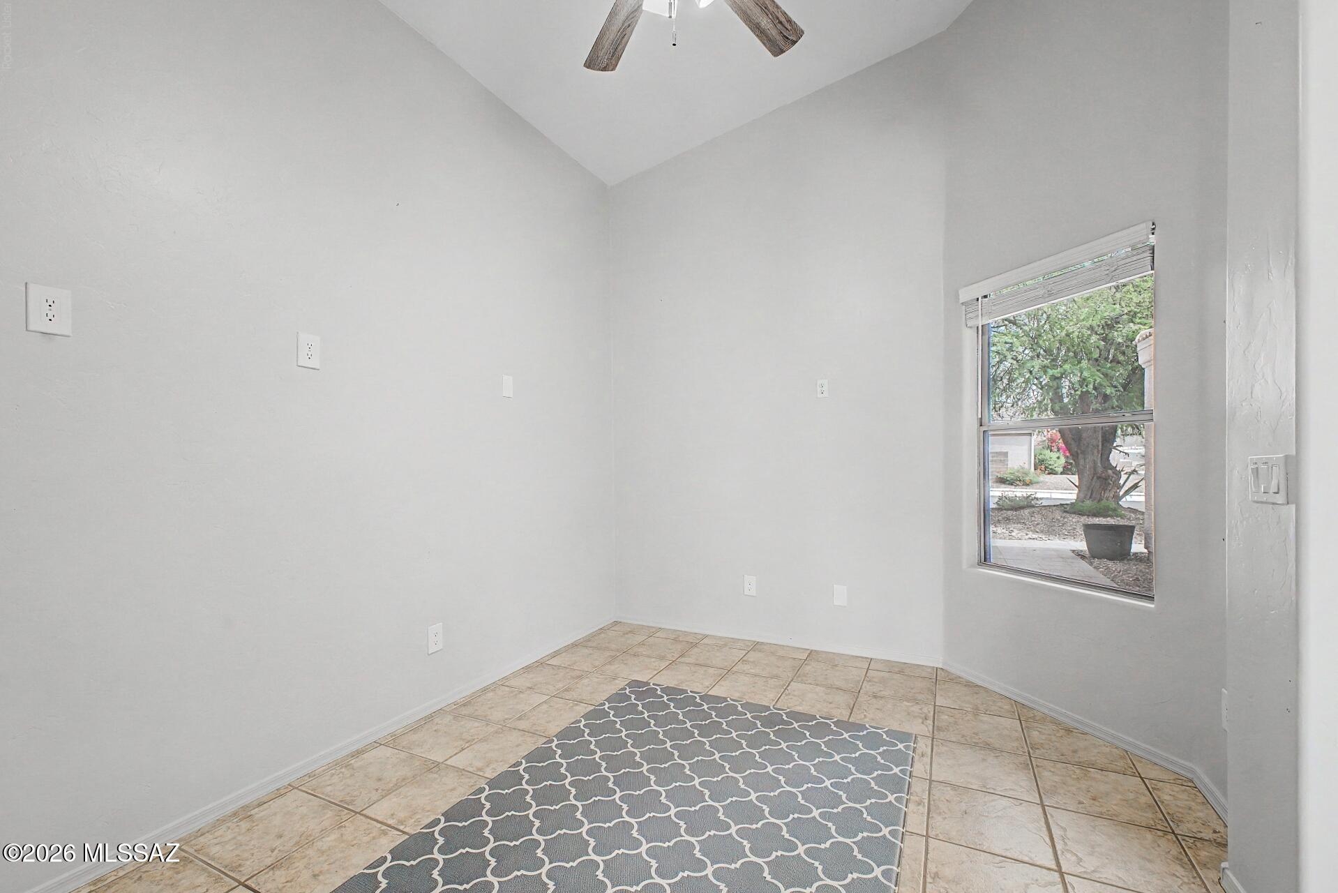 301 West Greys Road Tucson, AZ 85737 - Photo 25 of 34 Den