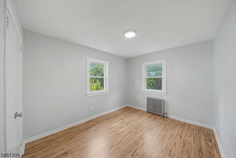 1019 Rivington Street Roselle, NJ 07203 - Photo 26 of 28 Gallery Image 26