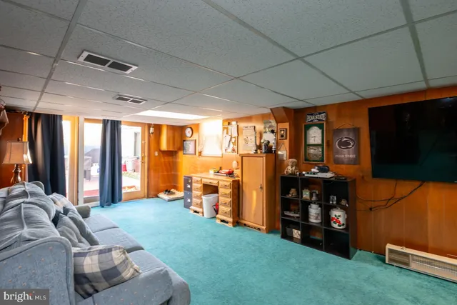 $274,900 | 42 Adams Street, Reading, PA 19608