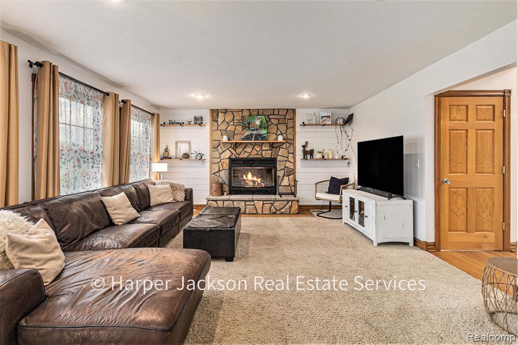 13124 Duffield Road Byron, MI 48418 - Photo 9 of 45