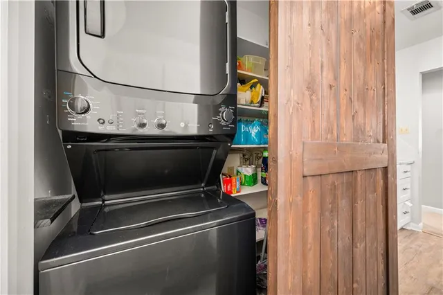 $179,900 | 528 Oakland Drive, Natchitoches, LA 71457