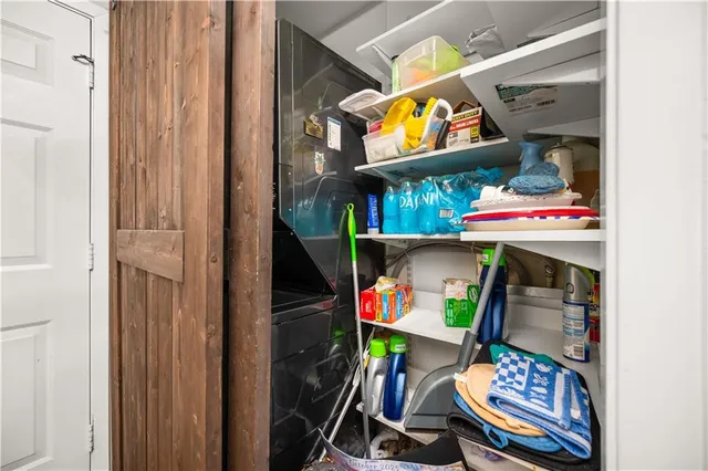 $179,900 | 528 Oakland Drive, Natchitoches, LA 71457