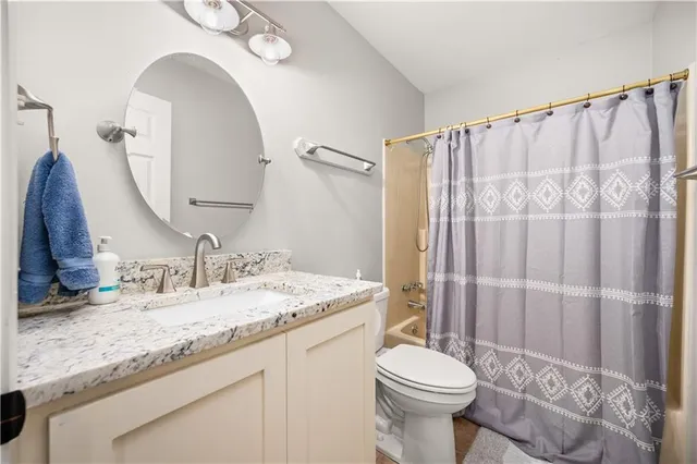 $179,900 | 528 Oakland Drive, Natchitoches, LA 71457