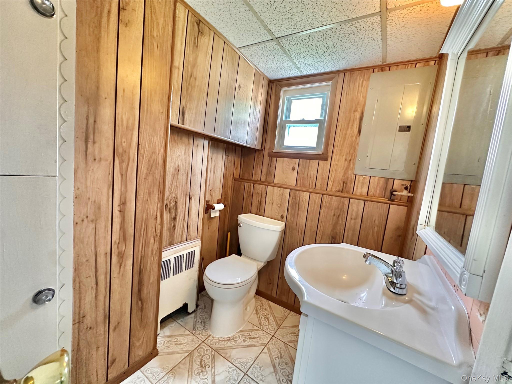 592 Benton Road East Meadow, NY 11554 - Photo 14 of 21