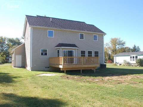 6353 East Pierson Road Flint, MI 48506 - Photo 5 of 27 20376473-4.JPG