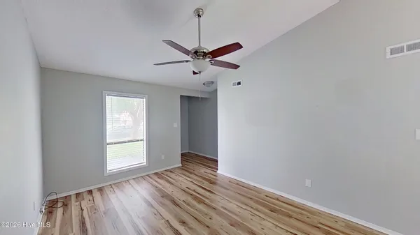 $1,200 | 152 Village Circle, Jacksonville, NC 28546