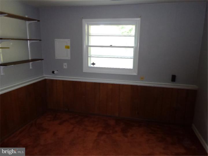 336 Farmdale Road Moorestown, NJ 08057 - Photo 8 of 15 Den