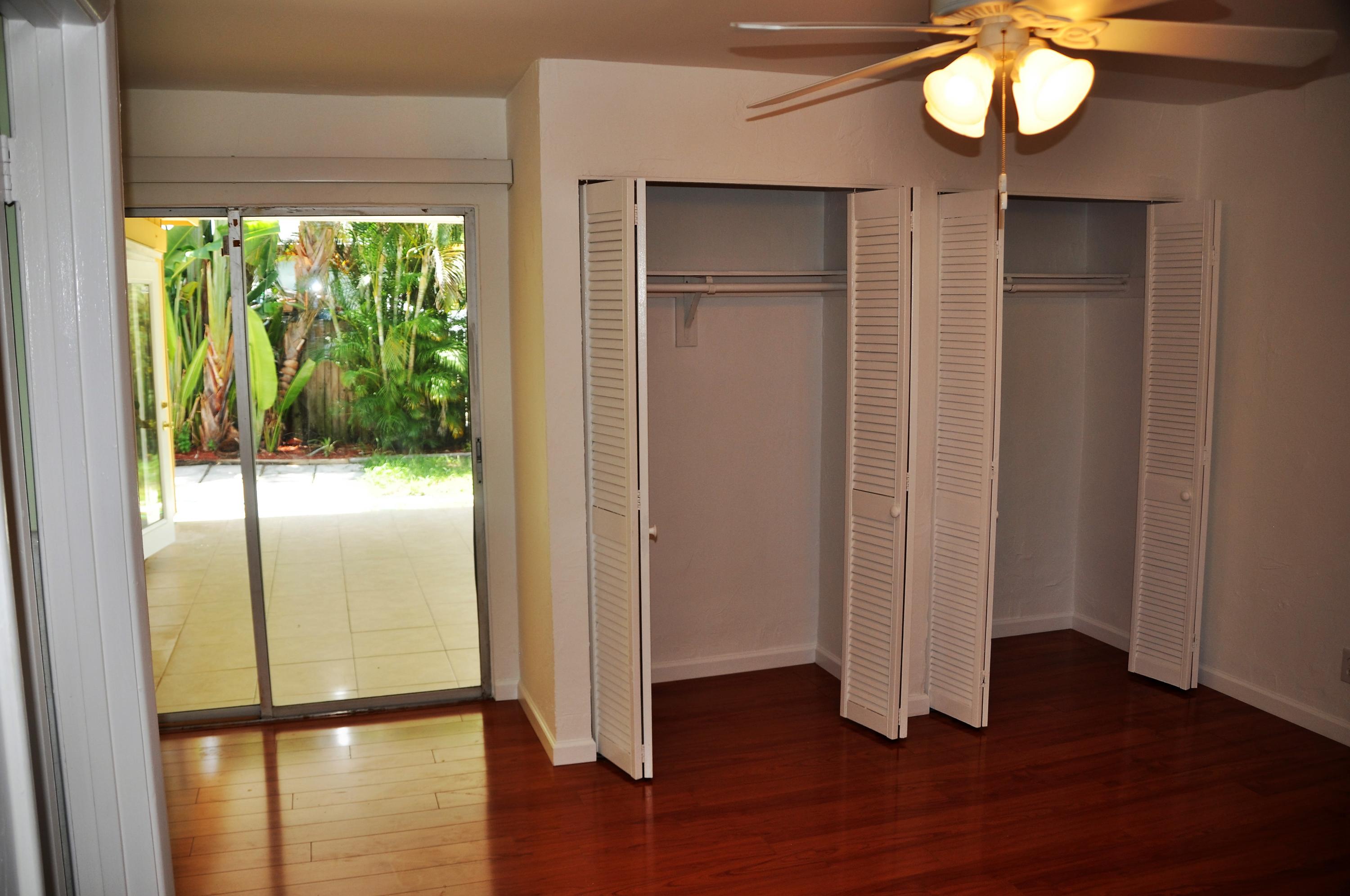 3025 Robert Road West Palm Beach, FL 33405 - Photo 21 of 41 a view of a interior in a house