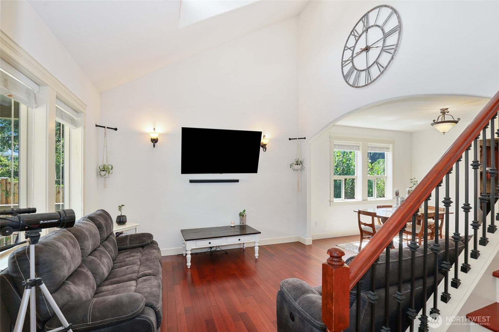 2010 Crystal Springs Road West Tacoma, WA 98466 - Photo 6 of 39 Gallery Image 6
