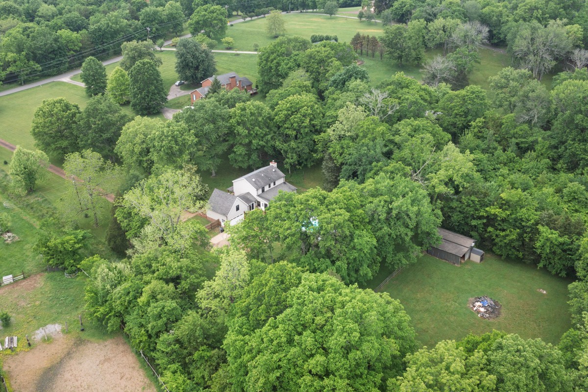 1610 Anderson Road Hendersonville, TN 37075 - Photo 52 of 58