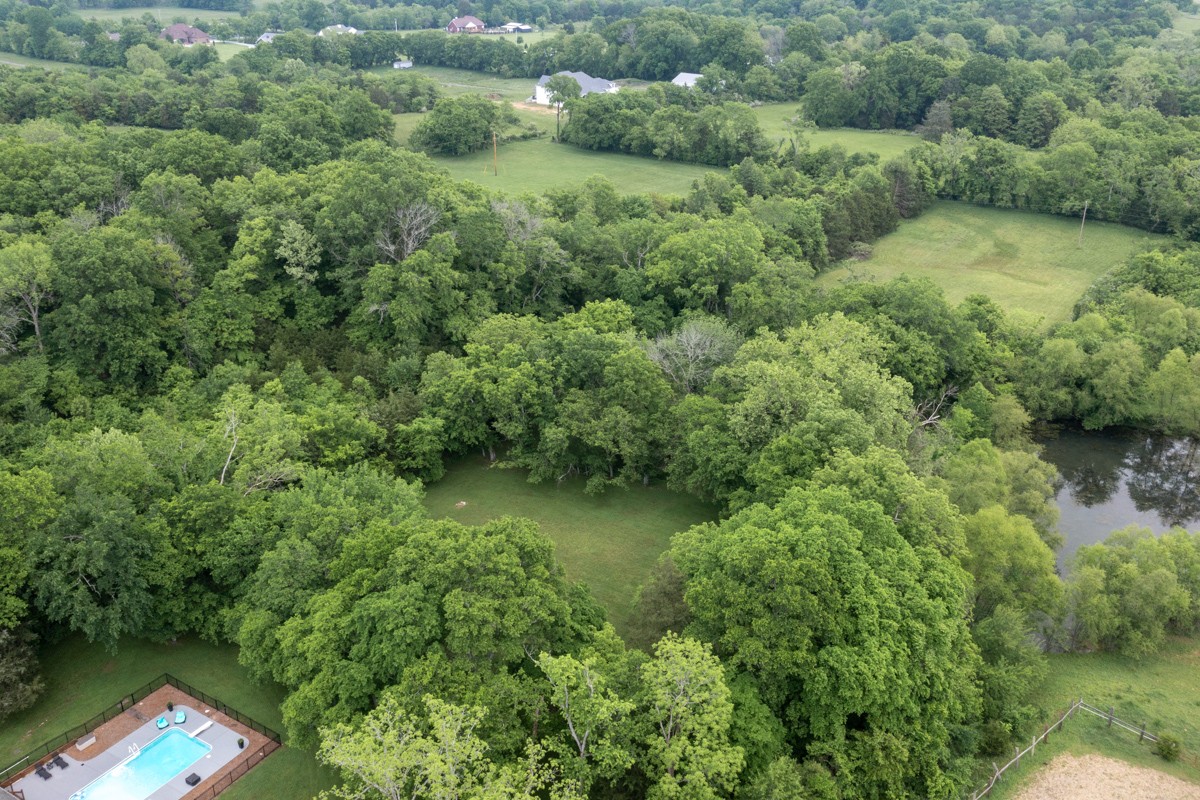 1610 Anderson Road Hendersonville, TN 37075 - Photo 55 of 58